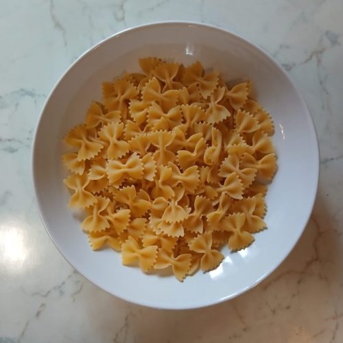 pasta farfalle al salmone affumicato